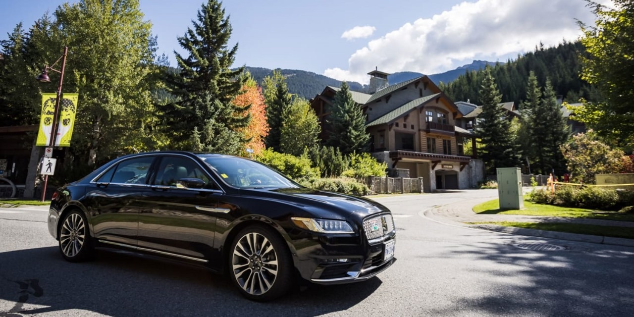 Luxury transfer Vancouver airport to downtown Since 1992