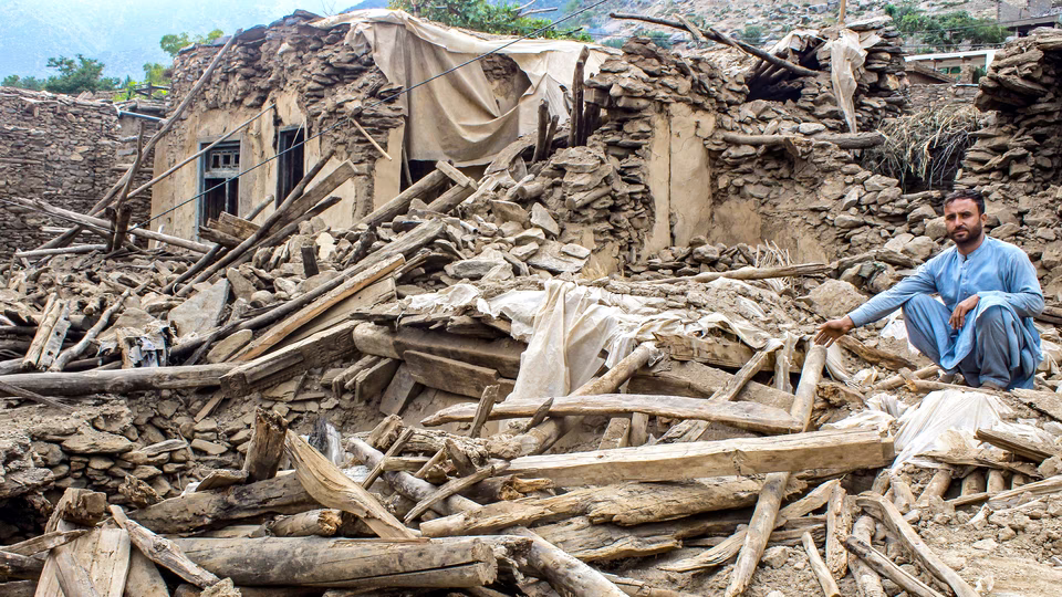 Earthquake Damage Services That Restore & Protect