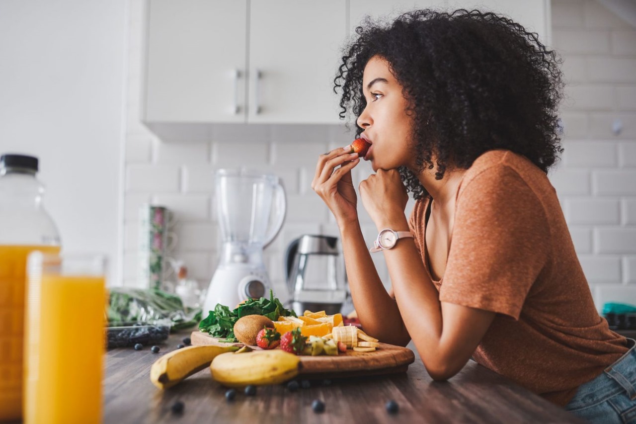 Low Carb, High Fat or Balanced: A Longevity Perspective on Macros
