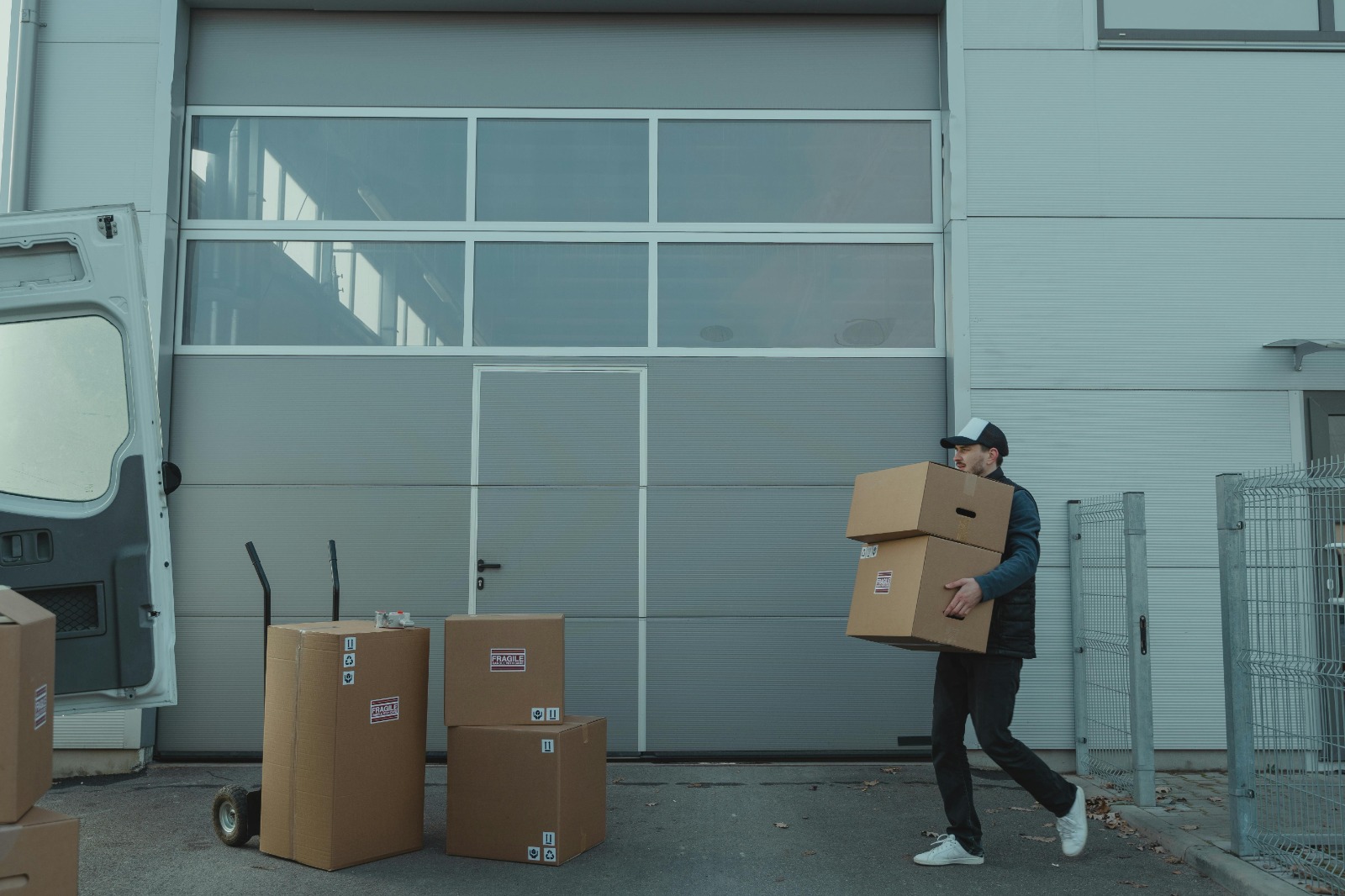Planning a Move? Let AA Power Removals Help