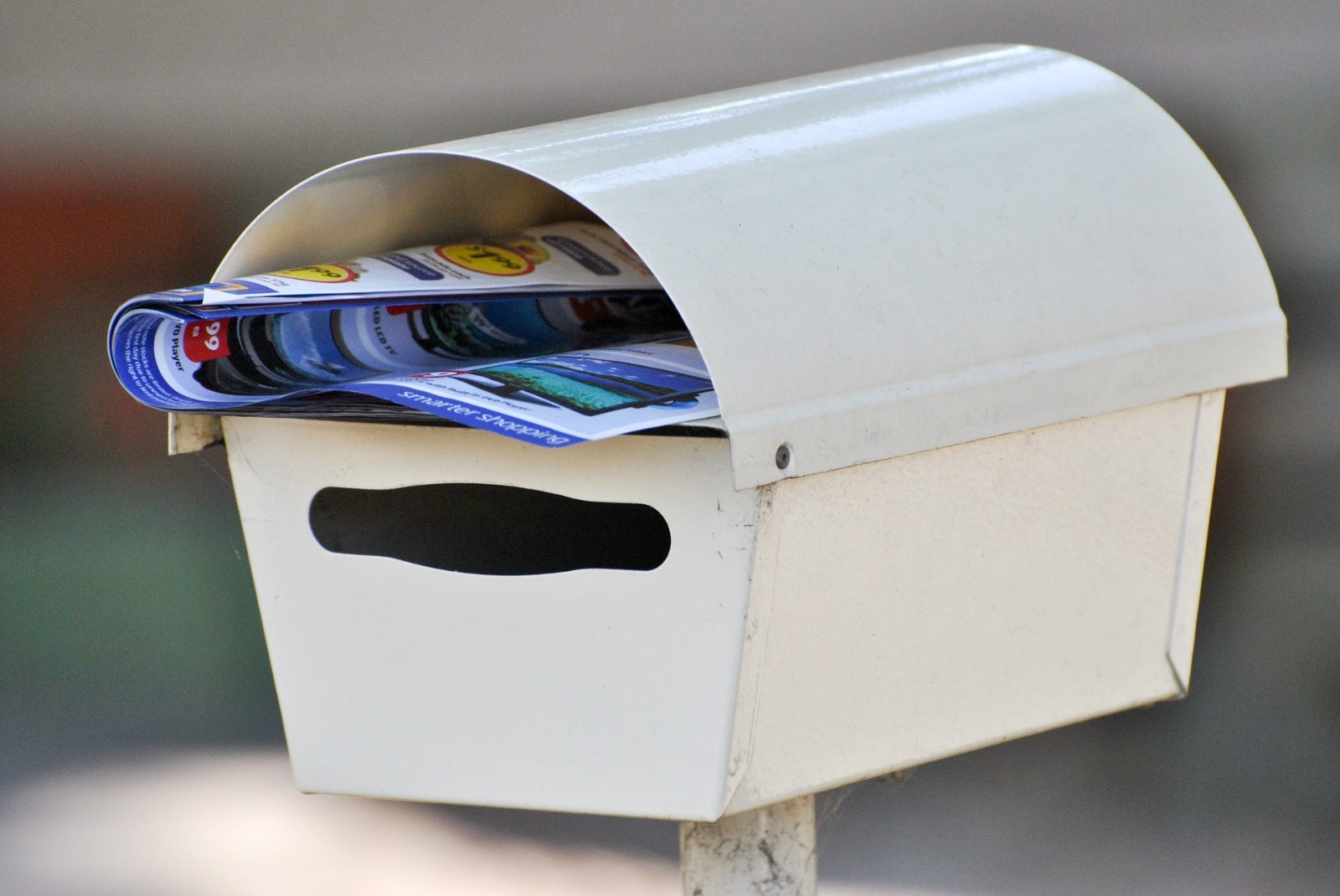 Reach Target Customers Faster with a Reliable Direct Mail Company