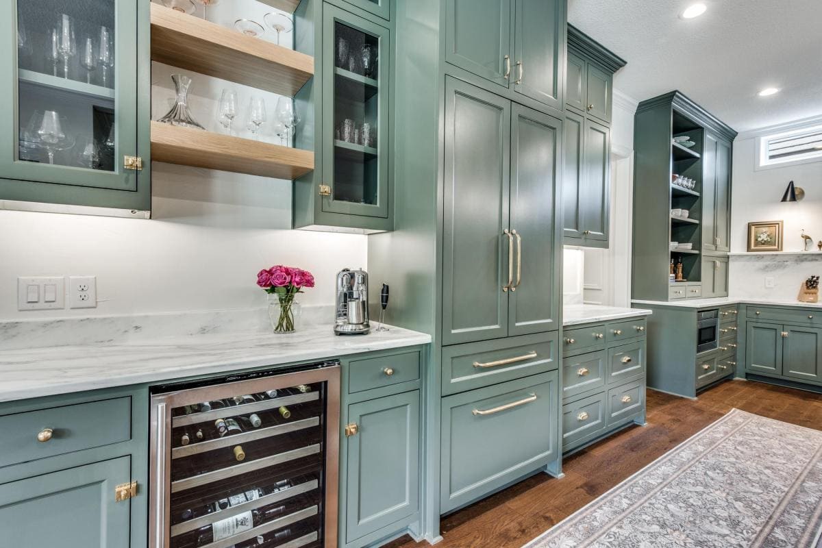Create Functional Spaces with Custom Kitchen Cabinets
