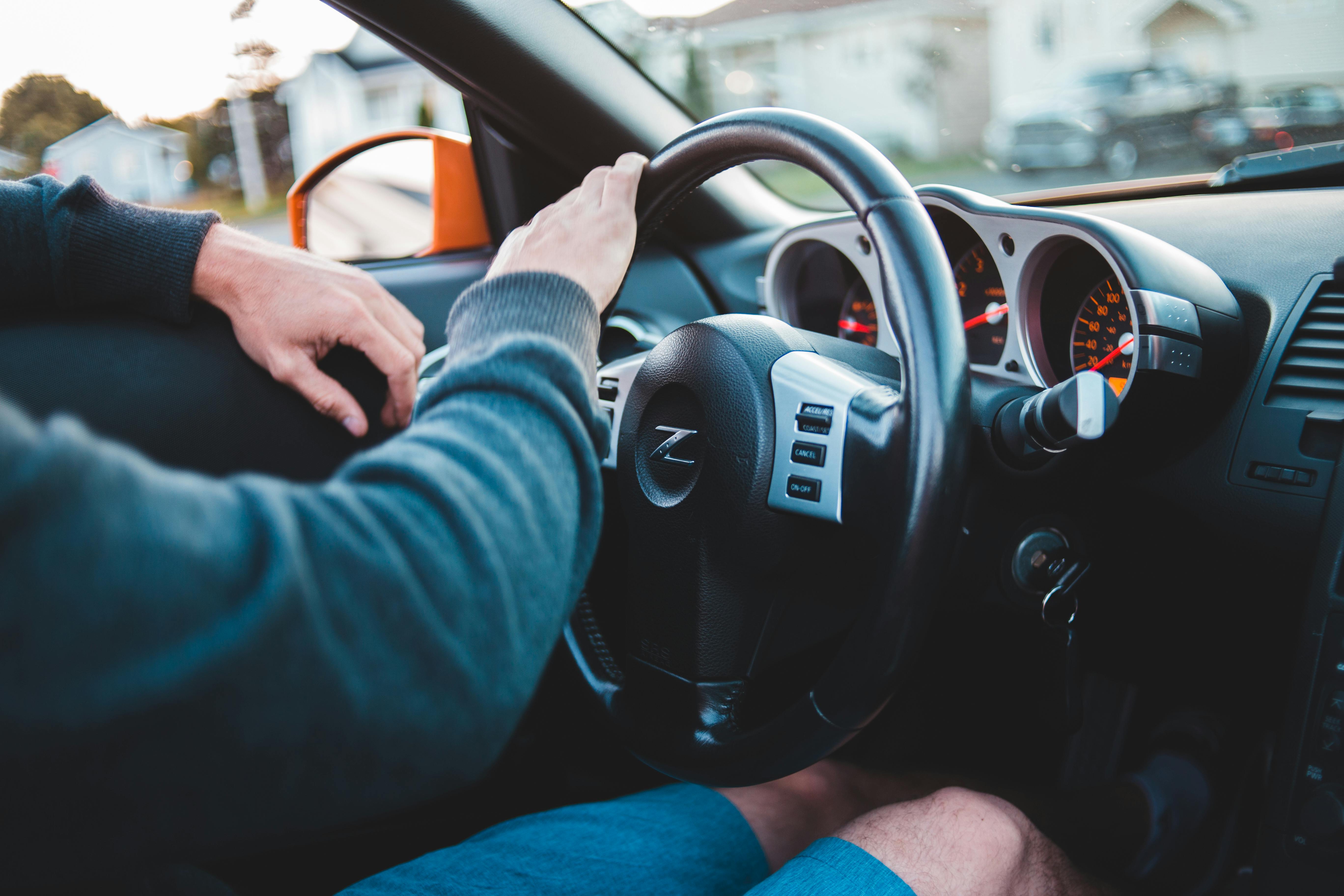 Minicabs in Claygate – Affordable and Comfortable