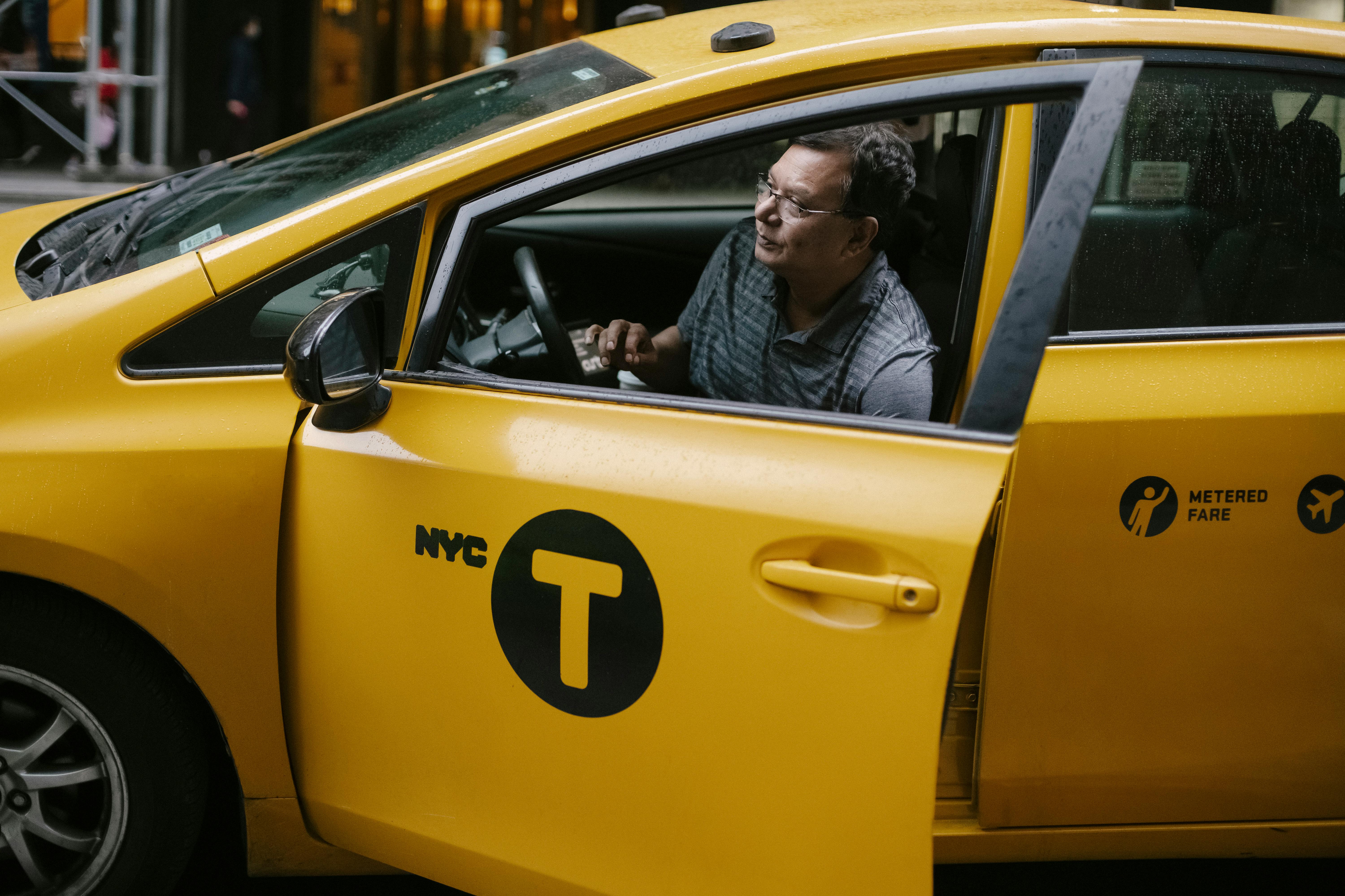 Gemini Taxis – Your Trusted Taxi near me Service