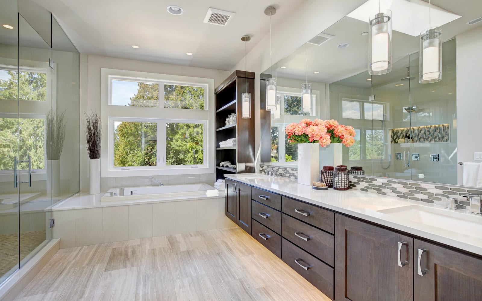Professional Bath Reconstruction for Modern Bathrooms