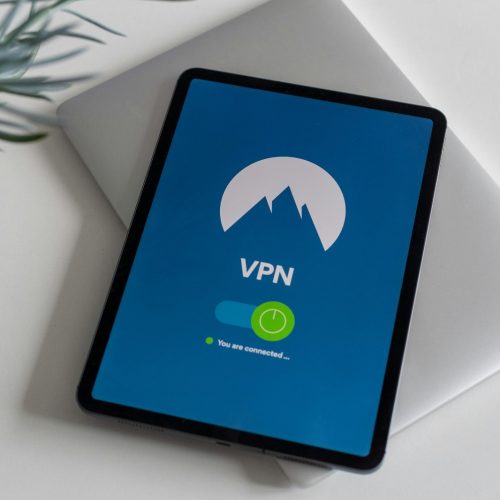 Pre Configured VPN Router vs. Manual Setup: Pros and Cons